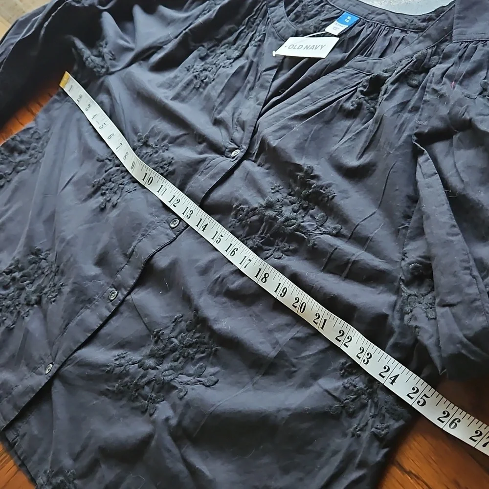 Old Navy Black Button Front Embroidered Cotton Blouse XL NWT - Picture 11 of 16